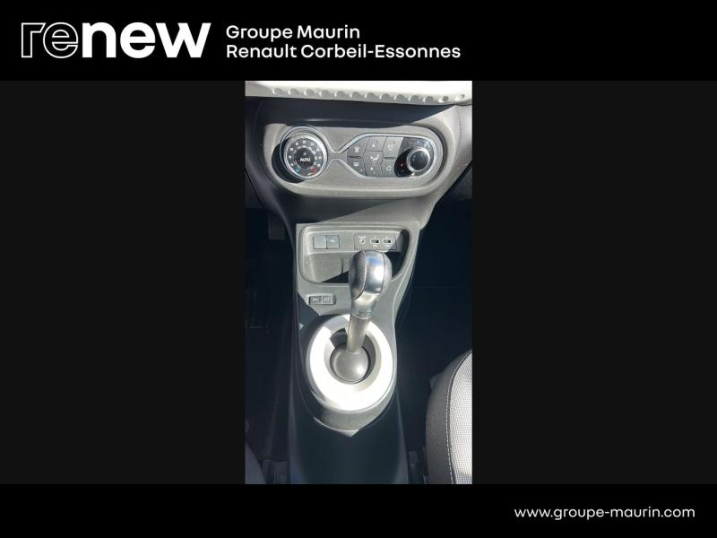 Photo 18 de l’annonce de RENAULT Twingo d’occasion à vendre à CORBEIL-ESSONNES