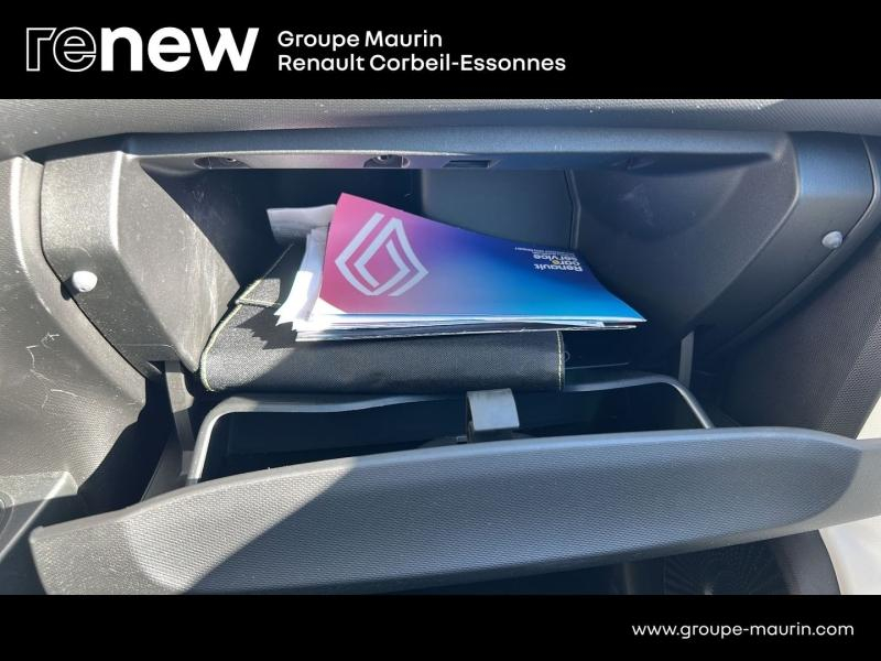 Photo 19 de l’annonce de RENAULT Twingo d’occasion à vendre à CORBEIL-ESSONNES