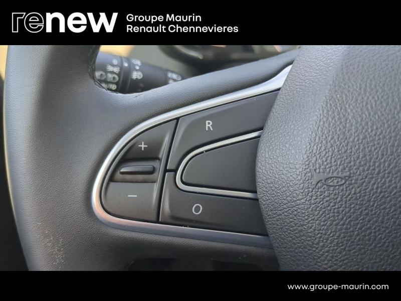 Photo 15 de l’annonce de RENAULT Kadjar d’occasion à vendre à CHENNEVIÈRES-SUR-MARNE