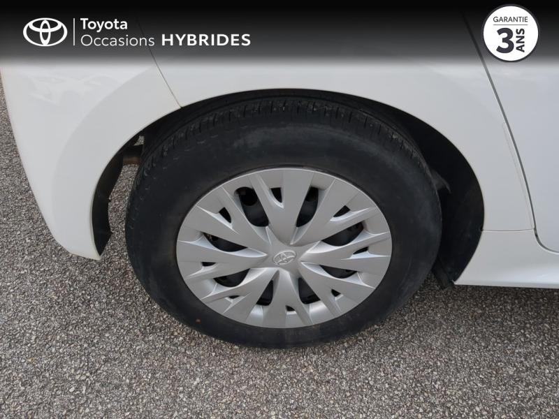 Photo 16 de l’annonce de TOYOTA Yaris d’occasion à vendre à NÎMES