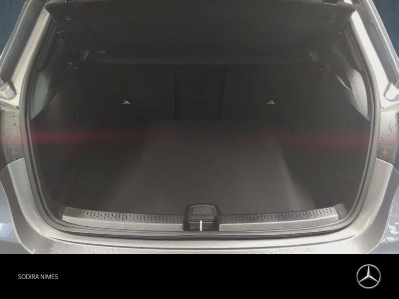 Photo 4 de l’annonce de MERCEDES-BENZ Classe A d’occasion à vendre à NIMES