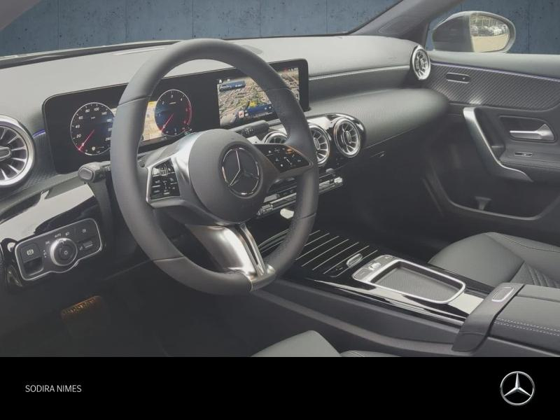 Photo 14 de l’annonce de MERCEDES-BENZ Classe A d’occasion à vendre à NIMES