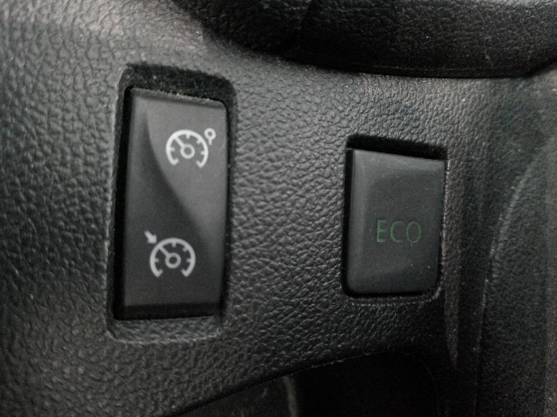 Photo 10 de l’annonce de RENAULT Clio d’occasion à vendre à PERPIGNAN