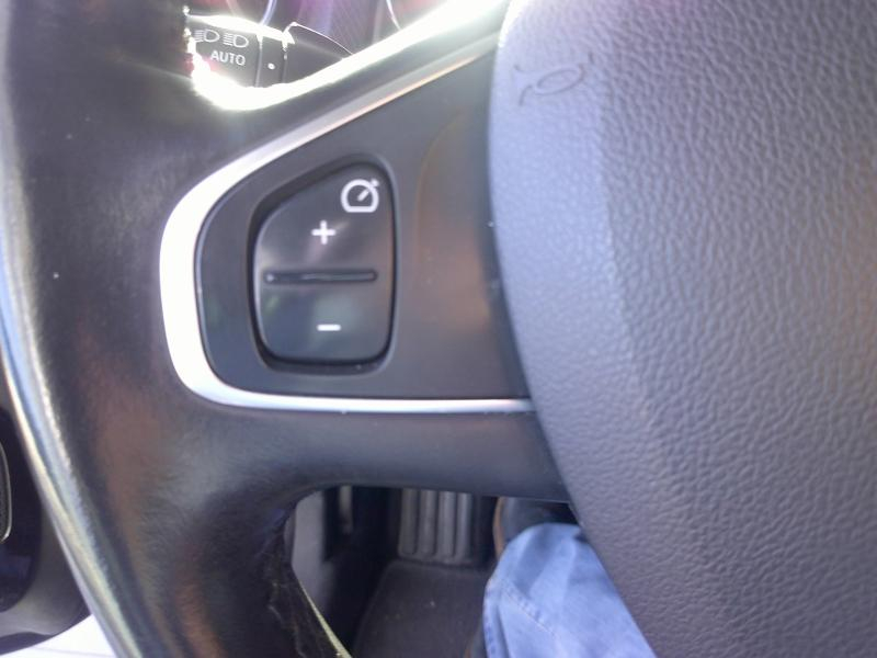 Photo 13 de l’annonce de RENAULT Clio d’occasion à vendre à PERPIGNAN