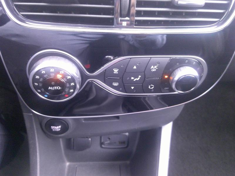 Photo 15 de l’annonce de RENAULT Clio d’occasion à vendre à PERPIGNAN