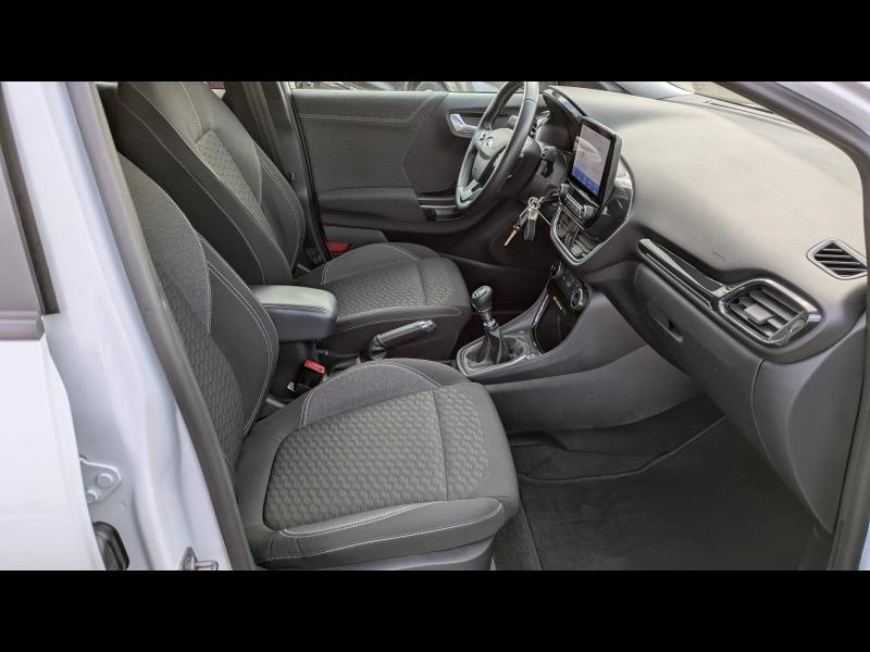 Photo 17 de l’annonce de FORD Puma d’occasion à vendre à NÎMES