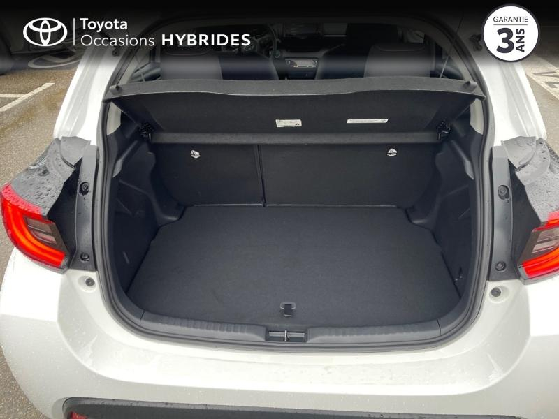 Photo 10 de l’annonce de TOYOTA Yaris d’occasion à vendre à MONTFAVET