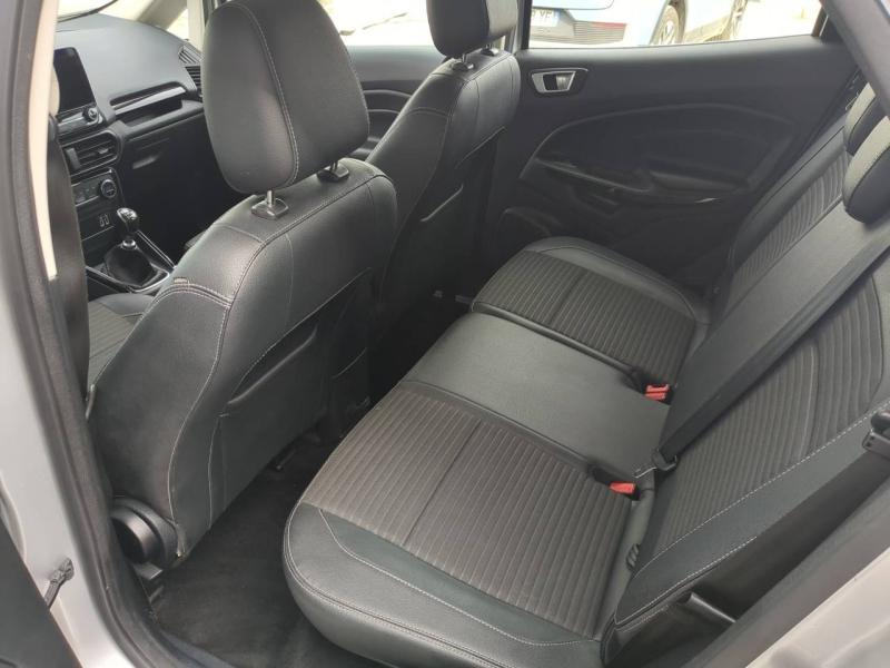 Photo 15 de l’annonce de FORD EcoSport d’occasion à vendre à ARLES