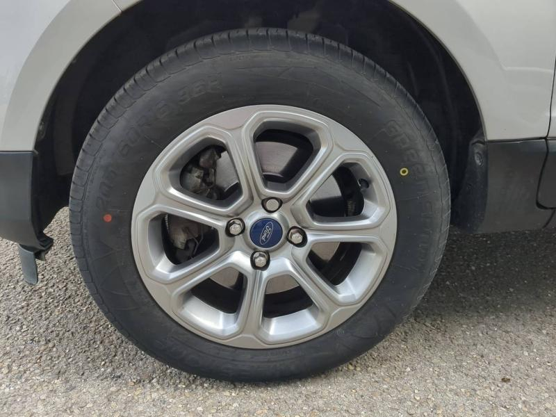 Photo 17 de l’annonce de FORD EcoSport d’occasion à vendre à ARLES