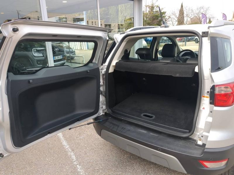 Photo 20 de l’annonce de FORD EcoSport d’occasion à vendre à ARLES