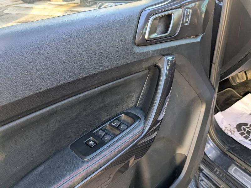 Photo 12 de l’annonce de FORD Ranger VUL d’occasion à vendre à AIX-EN-PROVENCE