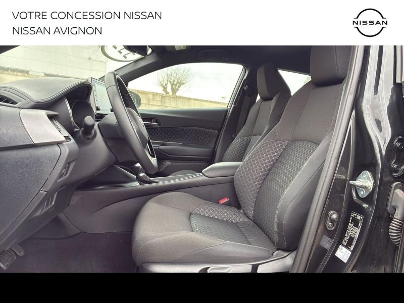 Photo 13 de l’annonce de TOYOTA C-HR d’occasion à vendre à AVIGNON