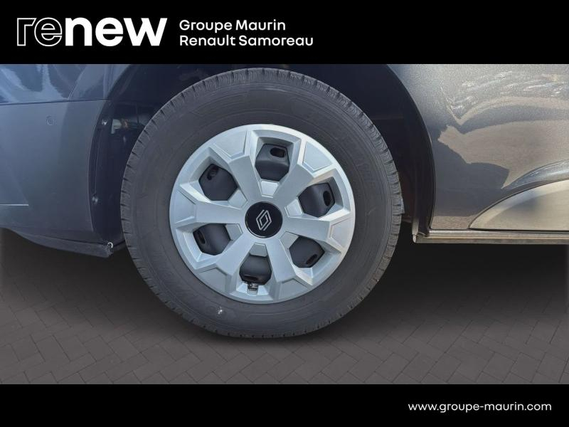 Photo 7 de l’annonce de RENAULT Trafic Combi d’occasion à vendre à SAMOREAU