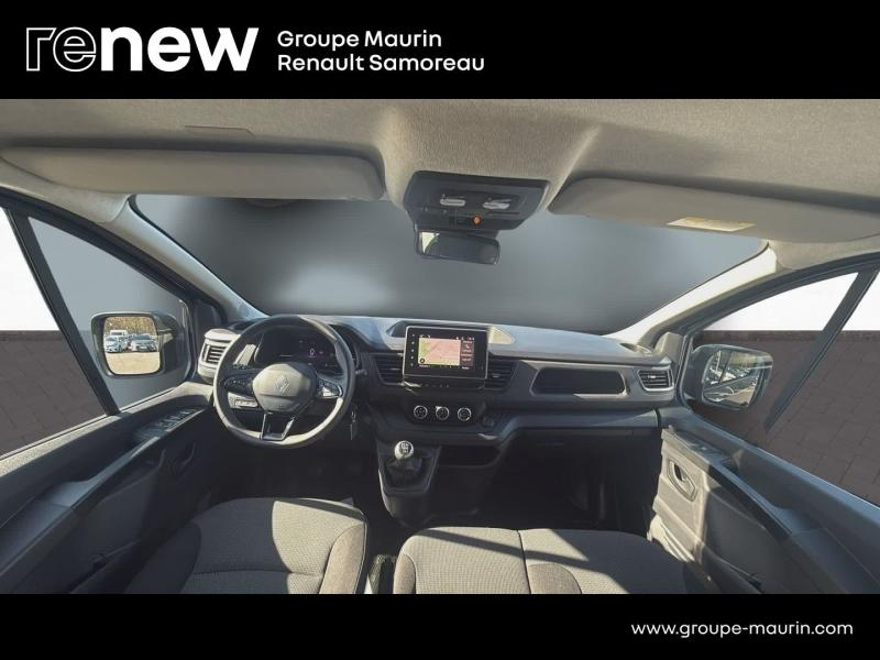 Photo 8 de l’annonce de RENAULT Trafic Combi d’occasion à vendre à SAMOREAU