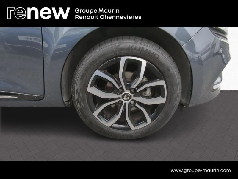 Photo 14 de l’annonce de RENAULT Clio d’occasion à vendre à CHENNEVIÈRES-SUR-MARNE