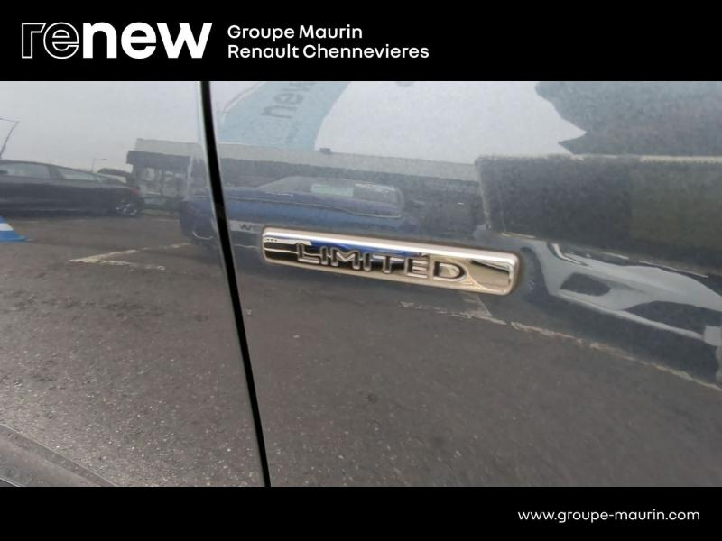 Photo 20 de l’annonce de RENAULT Clio d’occasion à vendre à CHENNEVIÈRES-SUR-MARNE