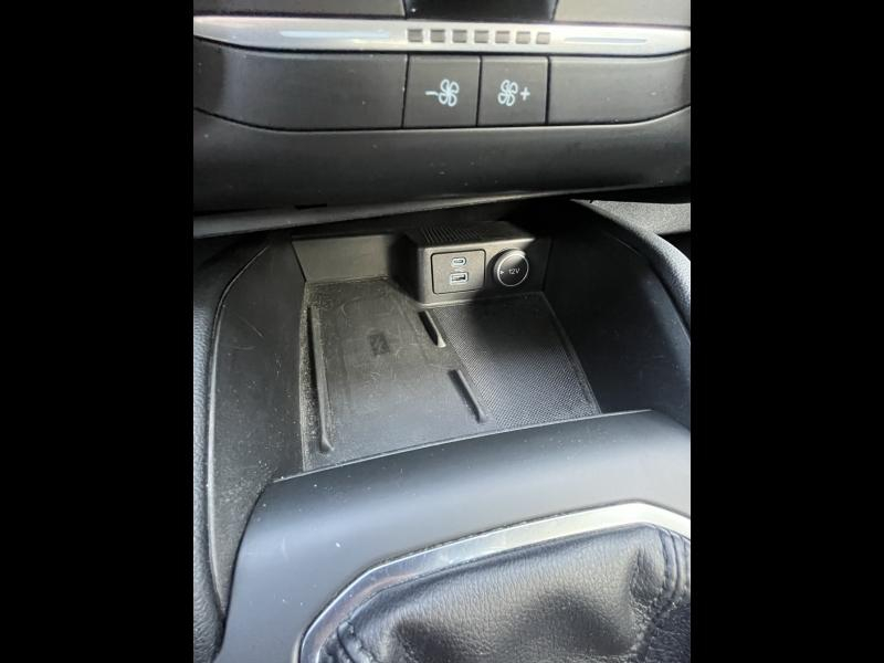 Photo 14 de l’annonce de FORD Kuga d’occasion à vendre à BRIGNOLES