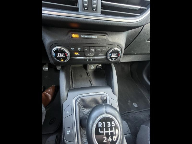 Photo 16 de l’annonce de FORD Kuga d’occasion à vendre à BRIGNOLES