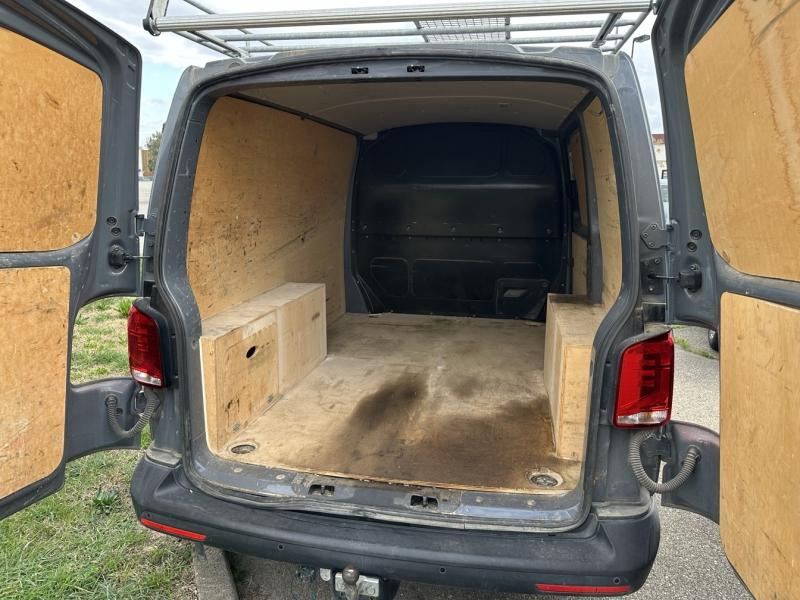 Photo 3 de l’annonce de VOLKSWAGEN Transporter Fg VUL d’occasion à vendre à ORANGE