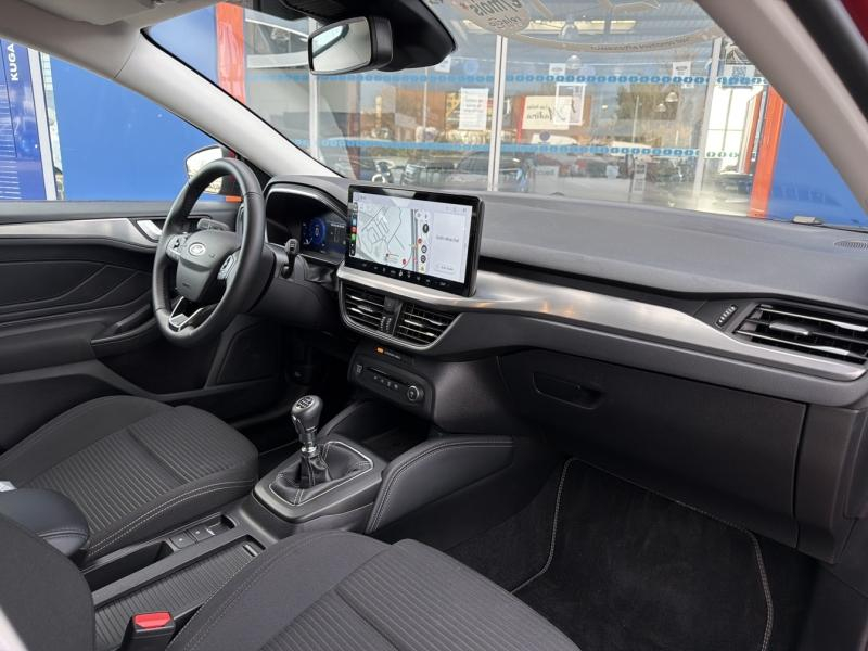 Photo 13 de l’annonce de FORD Focus SW d’occasion à vendre à VITROLLES