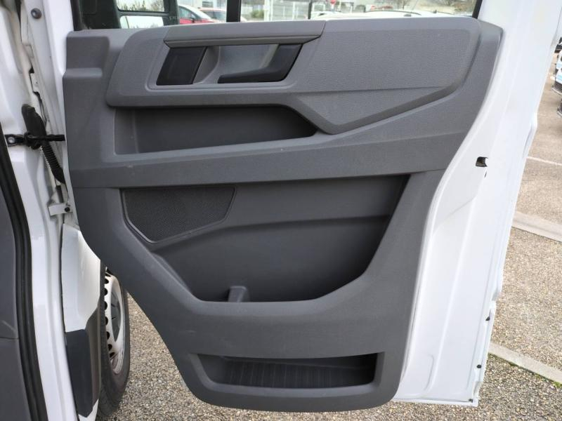 Photo 15 de l’annonce de VOLKSWAGEN Crafter Fg VUL d’occasion à vendre à ARLES