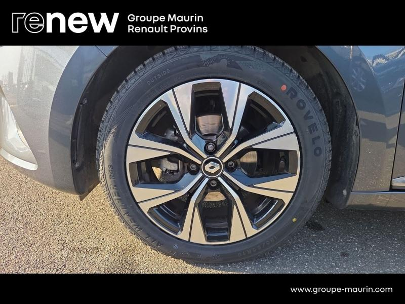 Photo 9 de l’annonce de RENAULT Clio d’occasion à vendre à PROVINS