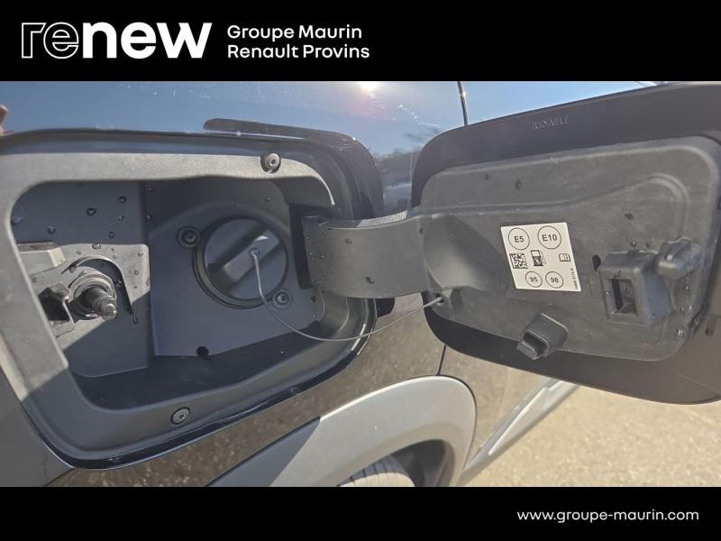 Photo 13 de l’annonce de RENAULT  d’occasion à vendre à PROVINS