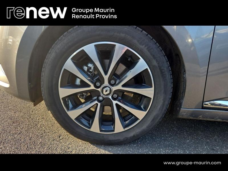 Photo 9 de l’annonce de RENAULT Clio d’occasion à vendre à PROVINS