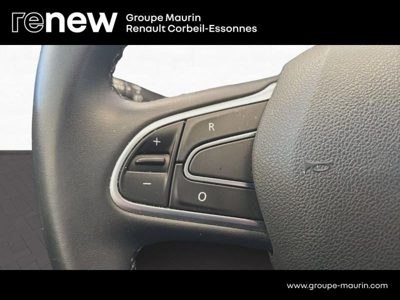 Photo 19 de l’annonce de RENAULT Kadjar d’occasion à vendre à CORBEIL-ESSONNES