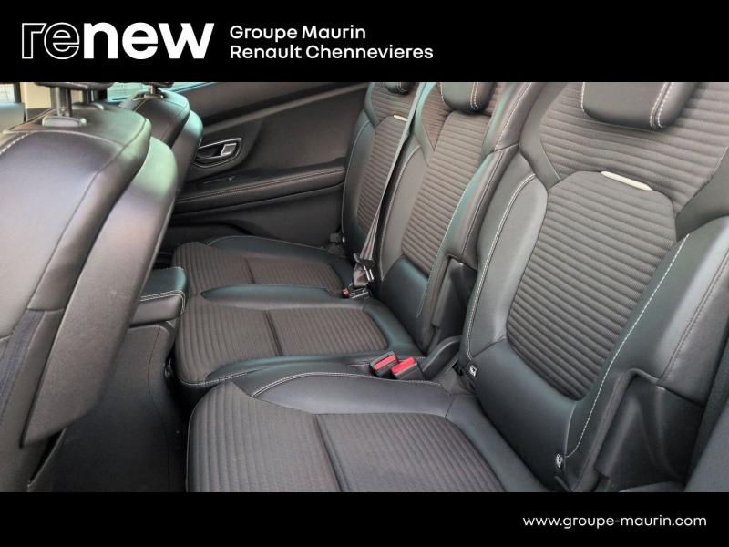 Photo 15 de l’annonce de RENAULT Scenic d’occasion à vendre à CHENNEVIÈRES-SUR-MARNE