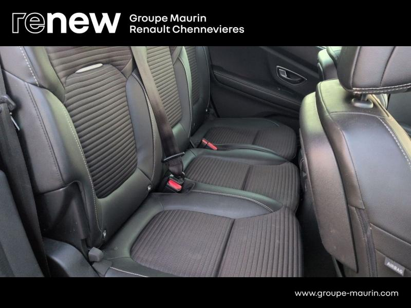 Photo 17 de l’annonce de RENAULT Scenic d’occasion à vendre à CHENNEVIÈRES-SUR-MARNE
