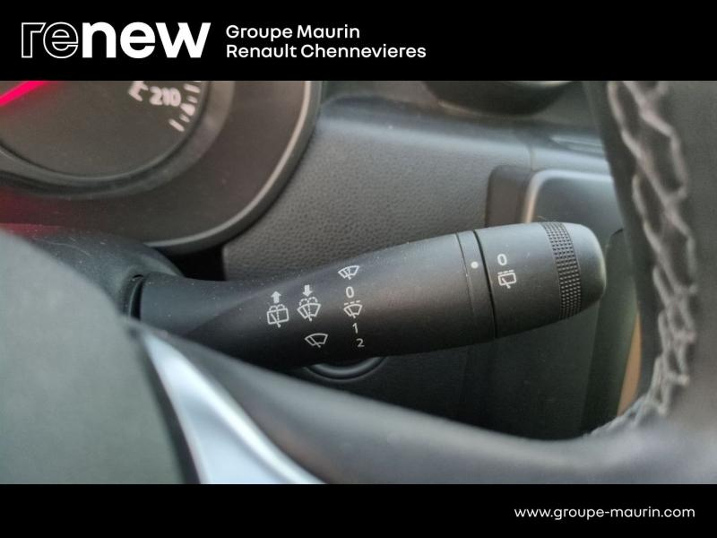 Photo 19 de l’annonce de DACIA Duster d’occasion à vendre à CHENNEVIÈRES-SUR-MARNE