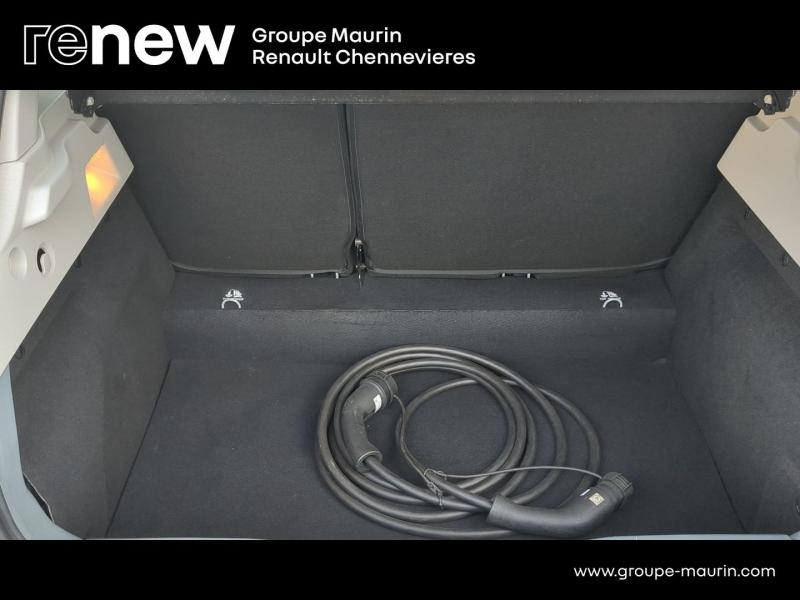 Photo 12 de l’annonce de RENAULT Zoe d’occasion à vendre à CHENNEVIÈRES-SUR-MARNE