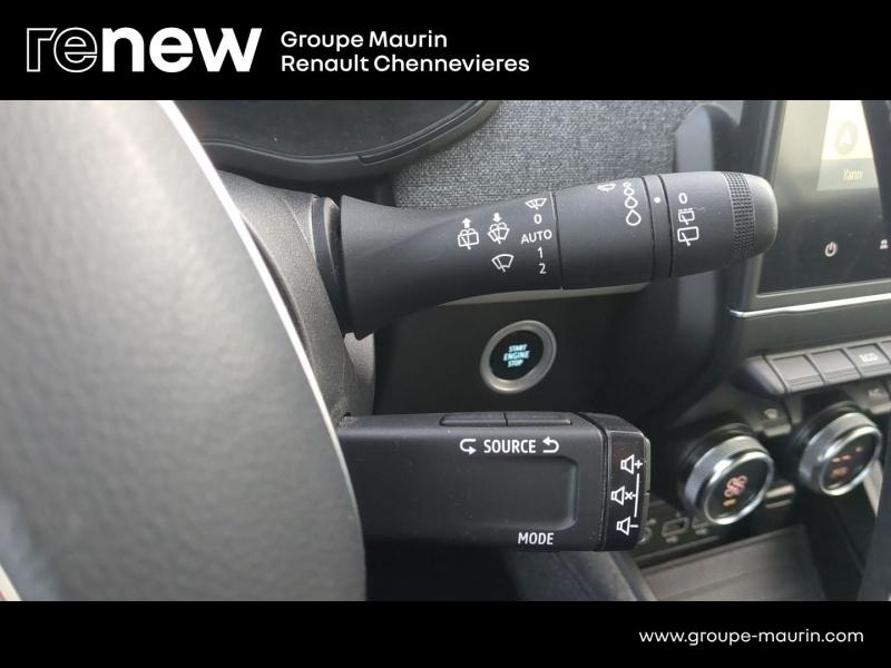 Photo 18 de l’annonce de RENAULT Zoe d’occasion à vendre à CHENNEVIÈRES-SUR-MARNE