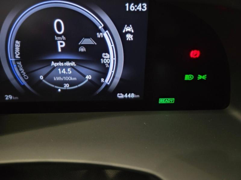 Photo 11 de l’annonce de LEXUS RZ d’occasion à vendre à AUBIÈRE