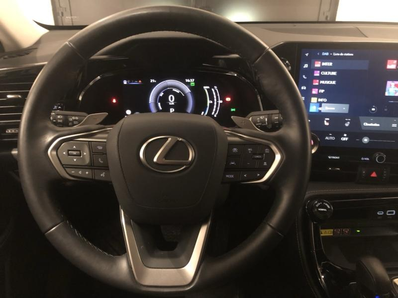 Photo 15 de l’annonce de LEXUS NX d’occasion à vendre à LATTES