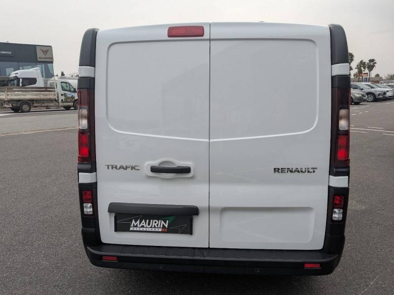 Photo 4 de l’annonce de RENAULT Trafic Fg VUL d’occasion à vendre à FRÉJUS