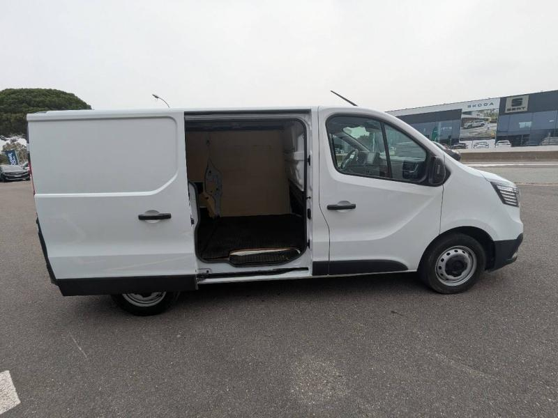 Photo 8 de l’annonce de RENAULT Trafic Fg VUL d’occasion à vendre à FRÉJUS