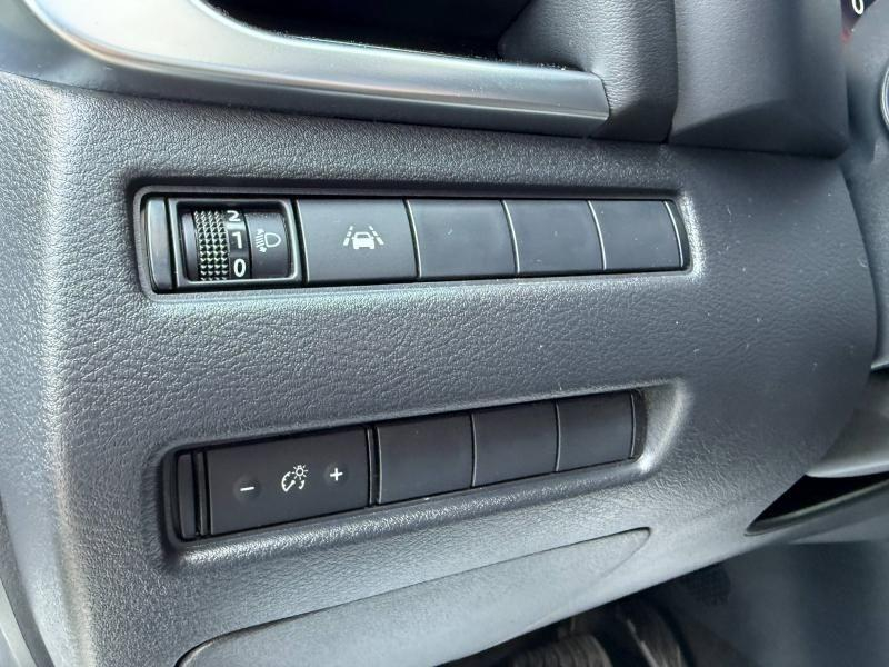 Photo 11 de l’annonce de NISSAN Qashqai d’occasion à vendre à NARBONNE