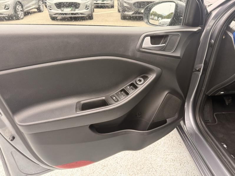 Photo 9 de l’annonce de HYUNDAI i20 d’occasion à vendre à AUBAGNE