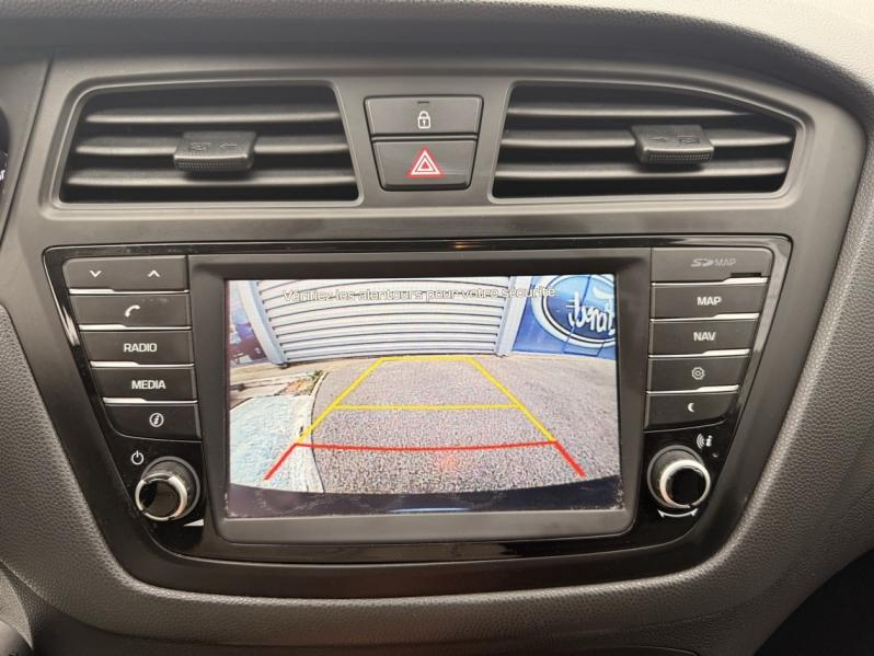 Photo 18 de l’annonce de HYUNDAI i20 d’occasion à vendre à AUBAGNE