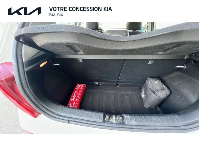 Photo 12 de l’annonce de KIA Picanto d’occasion à vendre à AIX-EN-PROVENCE