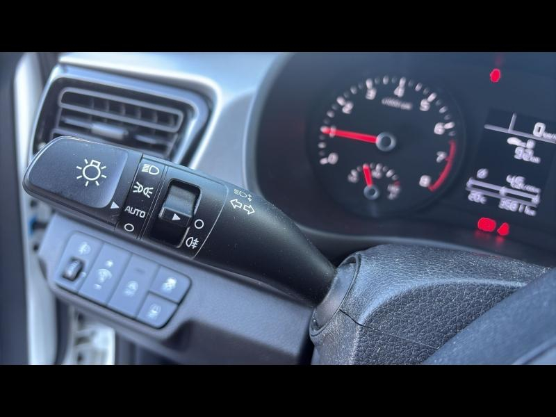 Photo 19 de l’annonce de KIA Rio d’occasion à vendre à AIX-EN-PROVENCE