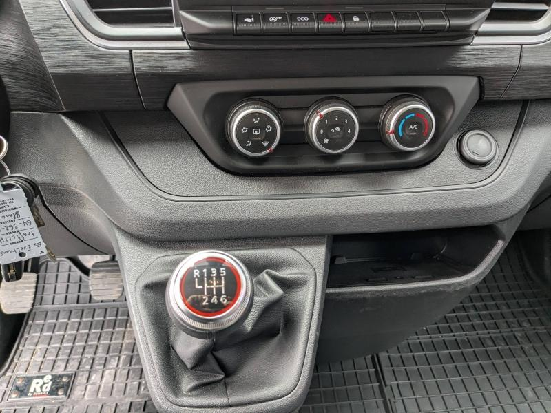 Photo 14 de l’annonce de RENAULT Trafic Fg VUL d’occasion à vendre à LA VALETTE