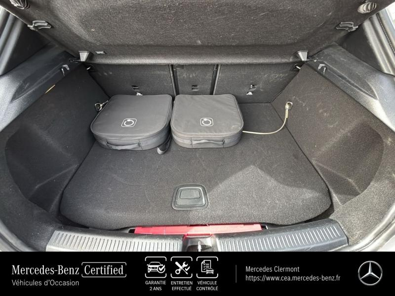 Photo 14 de l’annonce de MERCEDES-BENZ Classe A d’occasion à vendre à AUBIÈRE