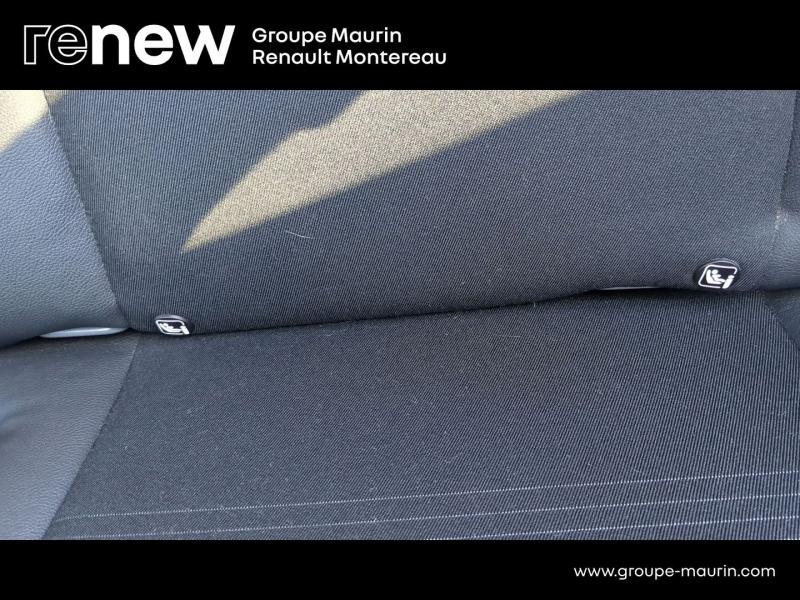 Photo 18 de l’annonce de DACIA Duster d’occasion à vendre à VARENNES SUR SEINE