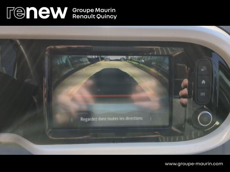Photo 18 de l’annonce de RENAULT Twingo d’occasion à vendre à QUINCY-SOUS-SÉNART