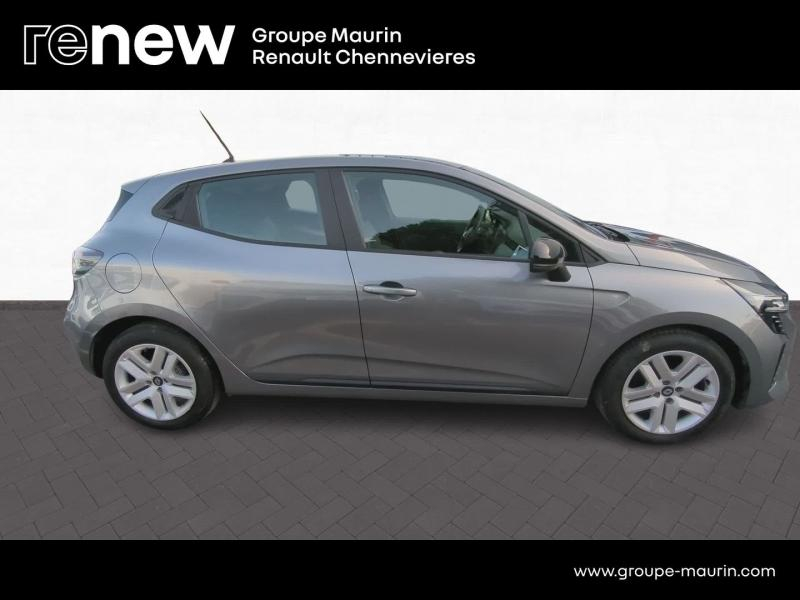 Photo 4 de l’annonce de RENAULT Clio d’occasion à vendre à CHENNEVIÈRES-SUR-MARNE