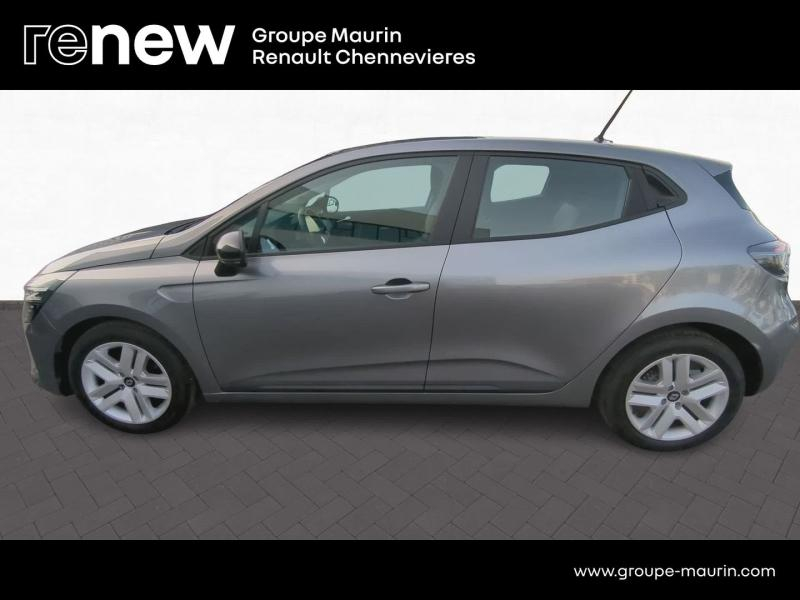 Photo 8 de l’annonce de RENAULT Clio d’occasion à vendre à CHENNEVIÈRES-SUR-MARNE