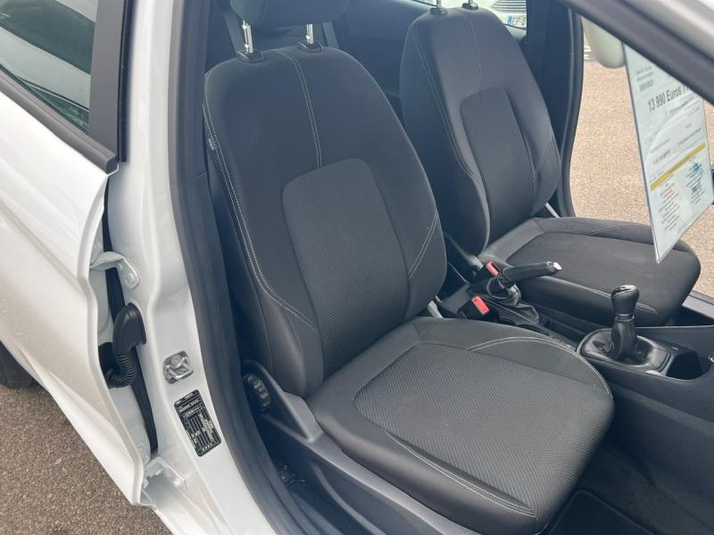 Photo 16 de l’annonce de FORD Fiesta d’occasion à vendre à TOULON